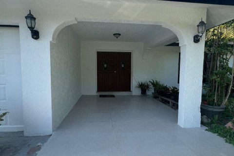 Villa ou maison à vendre à Loxahatchee Groves, Floride: 4 chambres, 226.03 m2 № 1189610 - photo 14