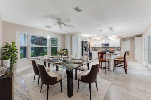 Villa ou maison à vendre à Edgewater, Floride: 3 chambres, 188.22 m2 № 1364622 - photo 6