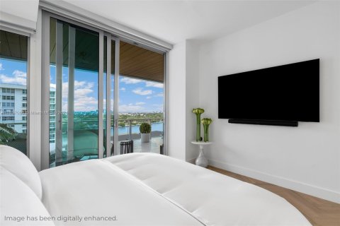 Condo in Miami Beach, Florida, 2 bedrooms  № 1316468 - photo 9