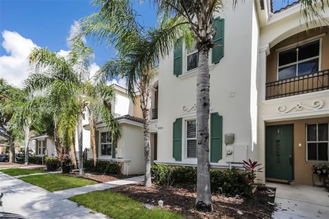 Villa ou maison à louer à Homestead, Floride: 4 chambres, 143.44 m2 № 1367214 - photo 2