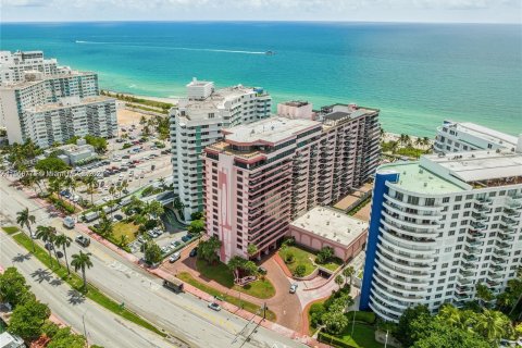 Copropriété à vendre à Miami Beach, Floride: 7 chambres, 678.19 m2 № 1240185 - photo 13