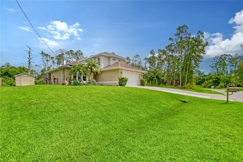 Villa ou maison à vendre à North Port, Floride: 3 chambres, 192.31 m2 № 1277996 - photo 1