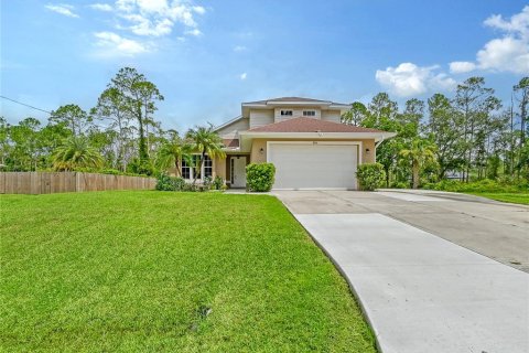 Villa ou maison à vendre à North Port, Floride: 3 chambres, 192.31 m2 № 1277996 - photo 3