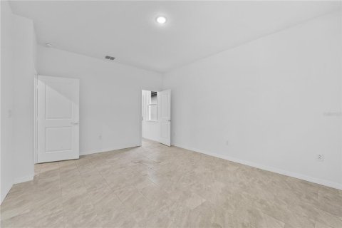 Casa en venta en Orlando, Florida, 4 dormitorios, 161.19 m2 № 1385309 - foto 25