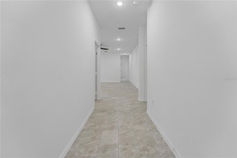 Casa en venta en Orlando, Florida, 4 dormitorios, 161.19 m2 № 1385309 - foto 13