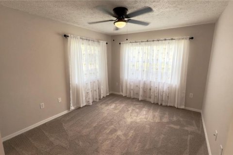 House in New Port Richey, Florida 2 bedrooms, 93.09 sq.m. № 1377957 - photo 22