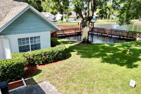 House in New Port Richey, Florida 2 bedrooms, 93.09 sq.m. № 1377957 - photo 2