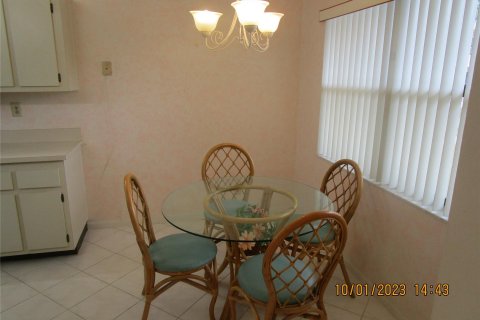 Copropriété à vendre à Sunrise, Floride: 2 chambres, 127.28 m2 № 750609 - photo 26