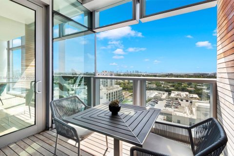 Condominio en alquiler en Miami Beach, Florida, 1 dormitorio, 91.23 m2 № 8212 - foto 22