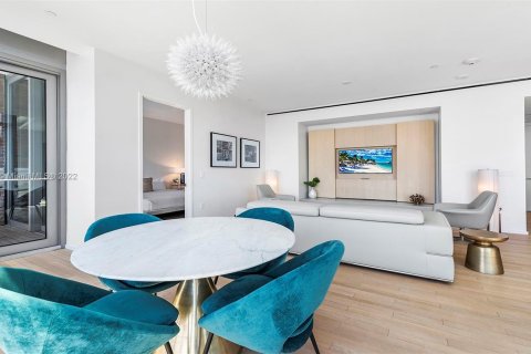 Condo in Miami Beach, Florida, 1 bedroom  № 8212 - photo 6