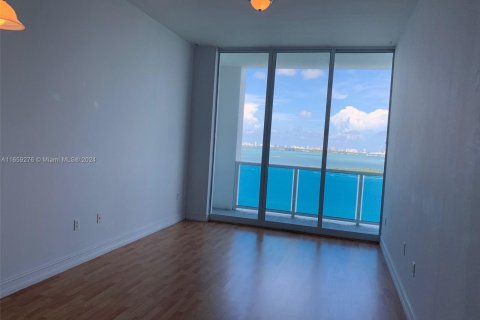 Condo in Miami, Florida, 1 bedroom  № 1365707 - photo 18