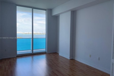 Condominio en venta en Miami, Florida, 1 dormitorio, 88.26 m2 № 1365707 - foto 15