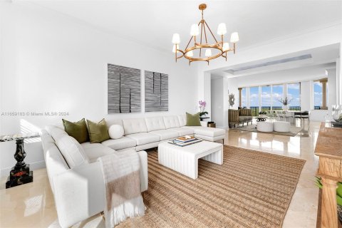 Copropriété à vendre à Coral Gables, Floride: 4 chambres, 416.2 m2 № 1365706 - photo 7