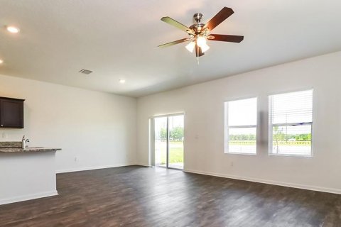 Casa en alquiler en Zephyrhills, Florida, 3 dormitorios, 149.11 m2 № 1366169 - foto 14