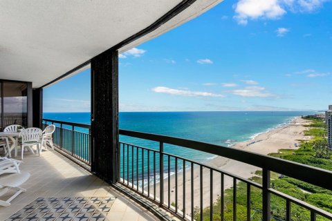 Condo in Riviera Beach, Florida, 2 bedrooms  № 696974 - photo 25