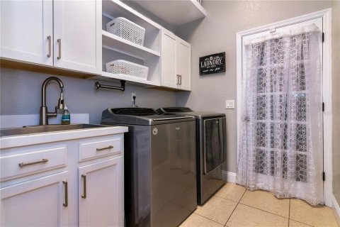 Casa en venta en Orlando, Florida, 3 dormitorios, 191.75 m2 № 1403811 - foto 28