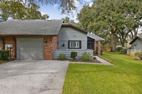 Condo in DeLand, Florida, 2 bedrooms  № 1430451 - photo 3