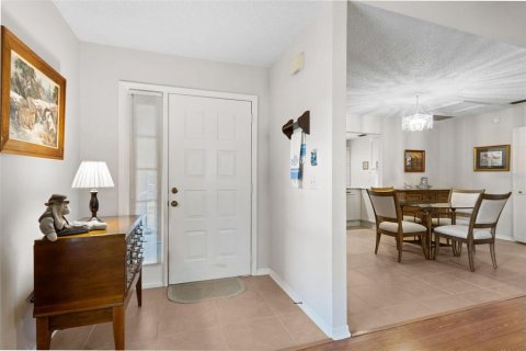 Condo in DeLand, Florida, 2 bedrooms  № 1430451 - photo 14