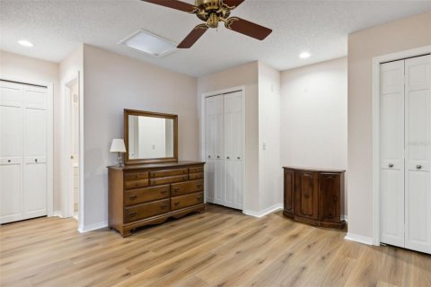 Condo in DeLand, Florida, 2 bedrooms  № 1430451 - photo 28