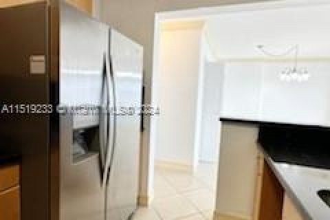 Condominio en venta en North Bay Village, Florida, 2 dormitorios, 109.44 m2 № 1271569 - foto 18