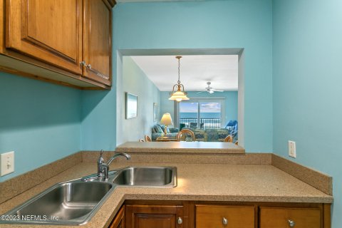 Condo in Saint Augustine, Florida, 2 bedrooms  № 834649 - photo 12