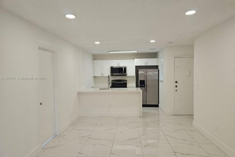 Copropriété à vendre à Hialeah, Floride: 3 chambres, 91.04 m2 № 1321588 - photo 1