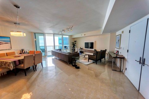 Copropriété à louer à Sunny Isles Beach, Floride: 2 chambres, 175.21 m2 № 1368918 - photo 5