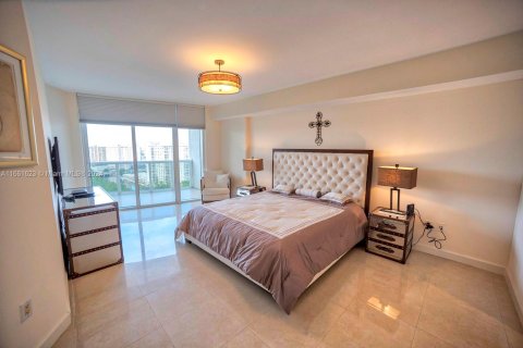 Copropriété à louer à Sunny Isles Beach, Floride: 2 chambres, 175.21 m2 № 1368918 - photo 18