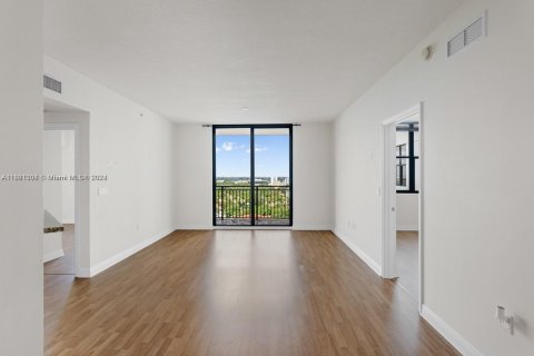 Condominio en venta en Coral Gables, Florida, 2 dormitorios, 94.76 m2 № 1431345 - foto 3