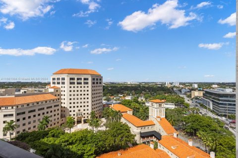 Condominio en venta en Coral Gables, Florida, 2 dormitorios, 94.76 m2 № 1431345 - foto 15