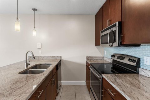 Apartamento en alquiler en Tampa, Florida, 1 dormitorio, 65.03 m2 № 1398722 - foto 25