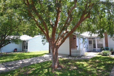 Casa en venta en Palm Harbor, Florida, 2 dormitorios, 90.67 m2 № 1398750 - foto 2