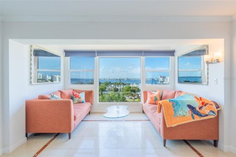 Condominio en venta en Sarasota, Florida, 1 dormitorio, 76.18 m2 № 1403782 - foto 17