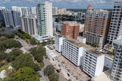 Condominio en venta en Sarasota, Florida, 1 dormitorio, 76.18 m2 № 1403782 - foto 10