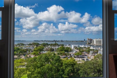 Condominio en venta en Sarasota, Florida, 1 dormitorio, 76.18 m2 № 1403782 - foto 11