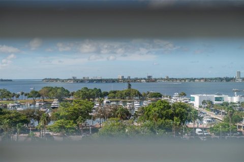 Condominio en venta en Sarasota, Florida, 1 dormitorio, 76.18 m2 № 1403782 - foto 8