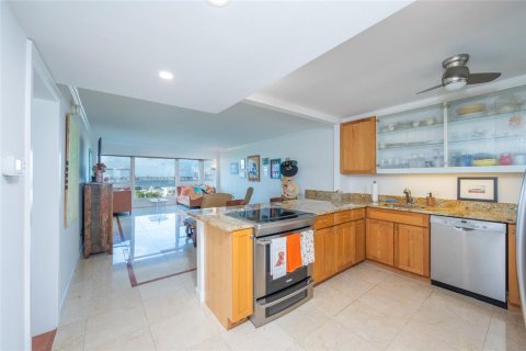 Condominio en venta en Sarasota, Florida, 1 dormitorio, 76.18 m2 № 1403782 - foto 23