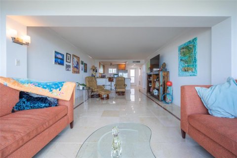 Condominio en venta en Sarasota, Florida, 1 dormitorio, 76.18 m2 № 1403782 - foto 18