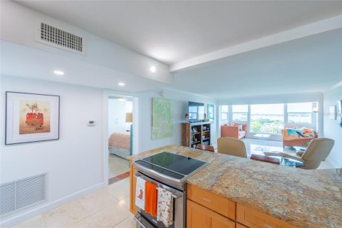 Condominio en venta en Sarasota, Florida, 1 dormitorio, 76.18 m2 № 1403782 - foto 28