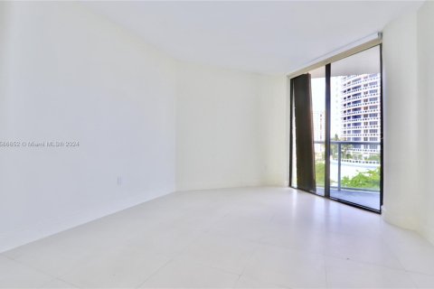 Copropriété à vendre à Aventura, Floride: 2 chambres, 140.1 m2 № 1181435 - photo 20