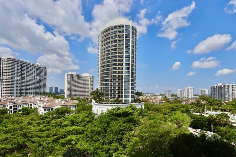 Condo in Aventura, Florida, 2 bedrooms  № 1181435 - photo 28