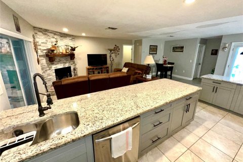 Casa en venta en New Port Richey, Florida, 3 dormitorios, 172.33 m2 № 1365129 - foto 14