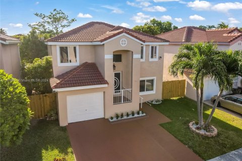 Casa en venta en Margate, Florida, 3 dormitorios, 171.31 m2 № 1401620 - foto 5