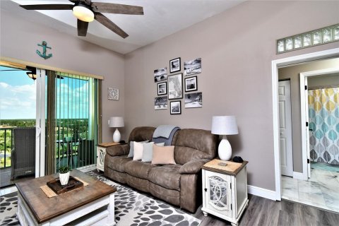 Condo in Punta Gorda, Florida, 2 bedrooms  № 625555 - photo 11