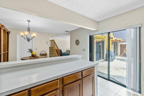 Adosado en venta en Boynton Beach, Florida, 2 dormitorios, 136.75 m2 № 1099883 - foto 23