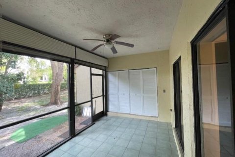 Copropriété à vendre à Coconut Creek, Floride: 2 chambres, 91.23 m2 № 1099882 - photo 2