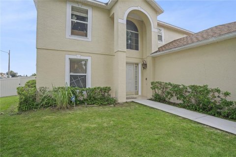 House in Orlando, Florida 4 bedrooms, 184.78 sq.m. № 1363326 - photo 22