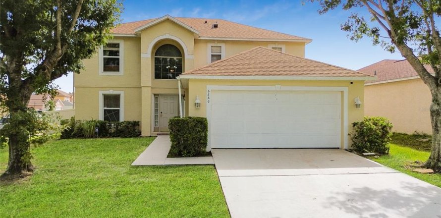 House in Orlando, Florida 4 bedrooms, 184.78 sq.m. № 1363326