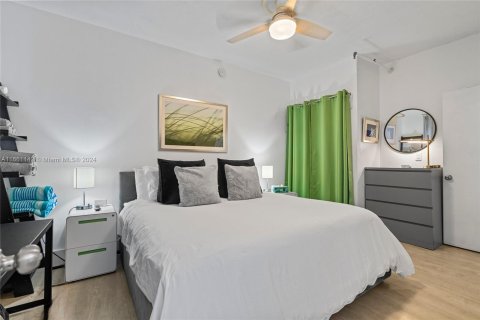 Condo in Miami Beach, Florida, 1 bedroom  № 1367417 - photo 4