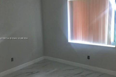 Townhouse in Miami, Florida 3 bedrooms, 103.12 sq.m. № 1367418 - photo 9